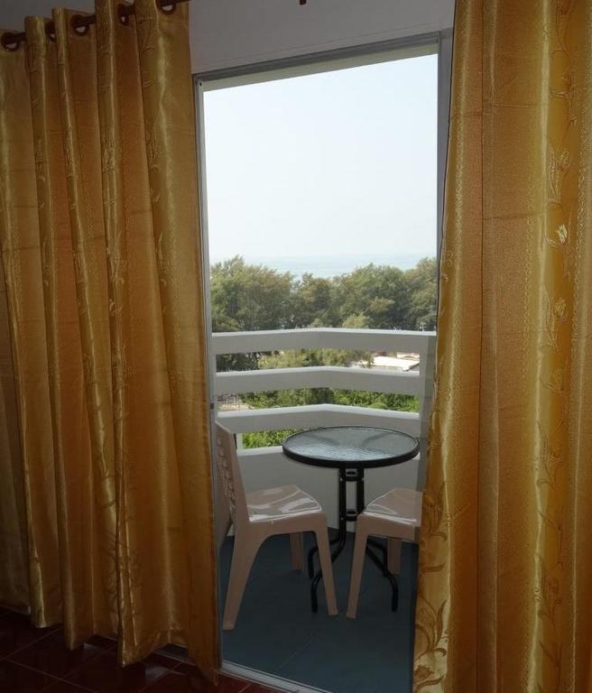 Rayong Condochain Ban Phe Quarto foto